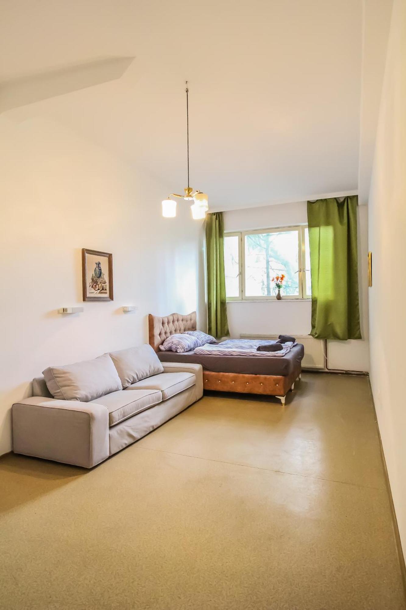 Cozy Rooms - U3 Hutteldorferstrasse Viena Exterior foto