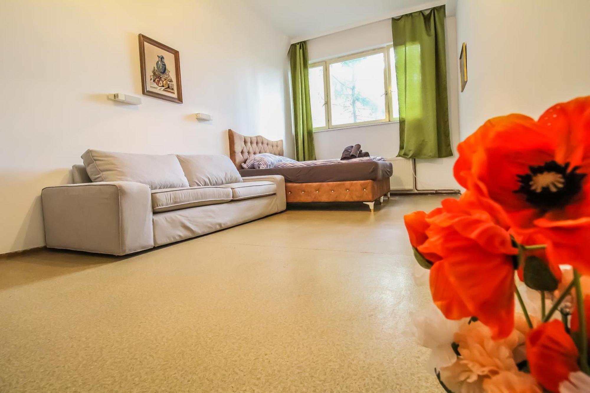 Cozy Rooms - U3 Hutteldorferstrasse Viena Exterior foto